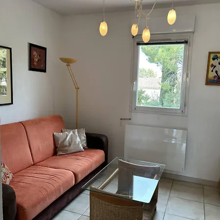 Lv195-e12 3 Pieces 6 Couchages Le Lavandou Apartment Le Lavandou