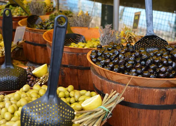 Lv195-e12 3 Pieces 6 Couchages Apartman *